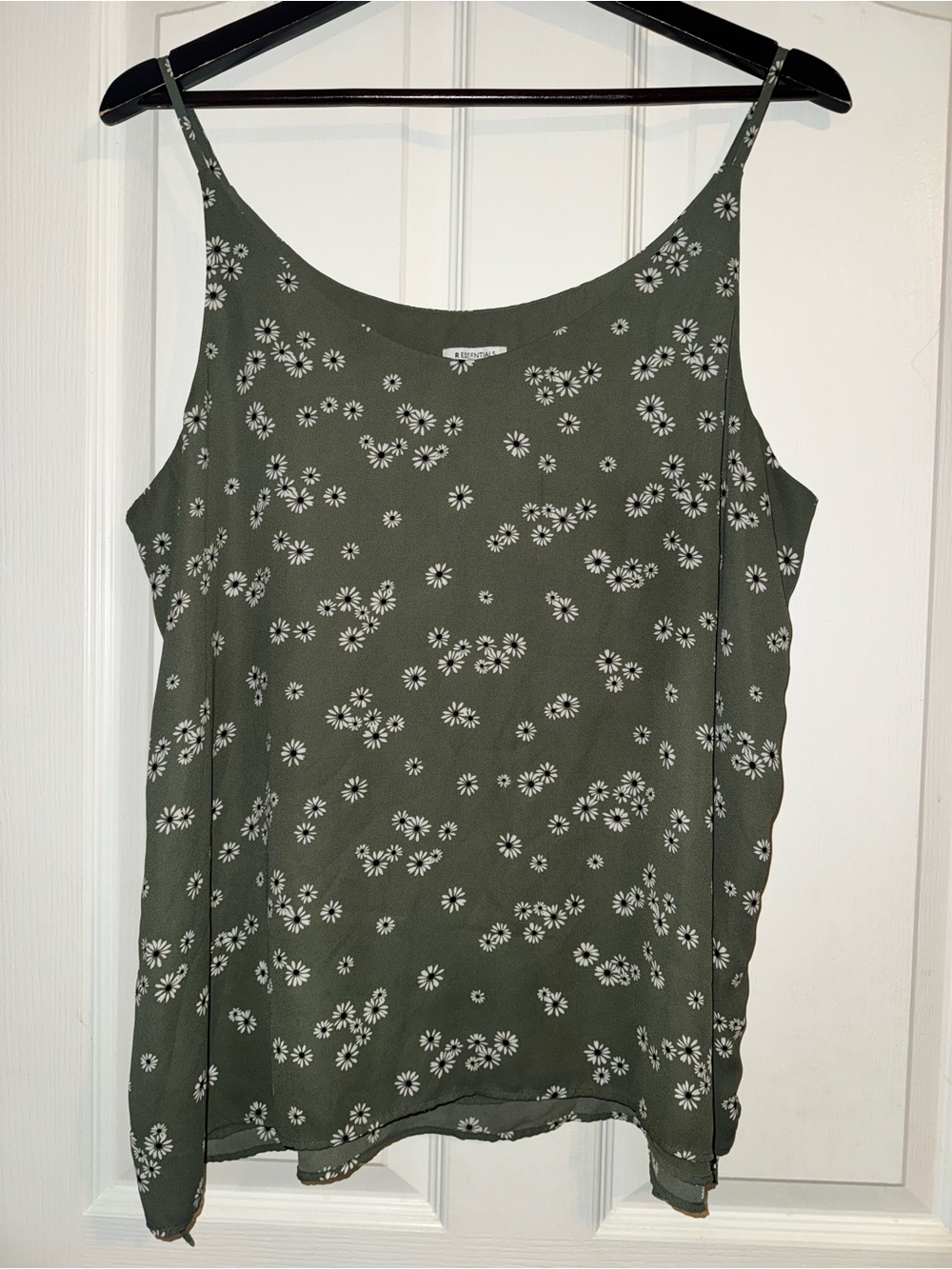 Reitmans R Essentials Olive Green Daisy Floral Cami Tank Top - Size XXL - Picture 6 of 8